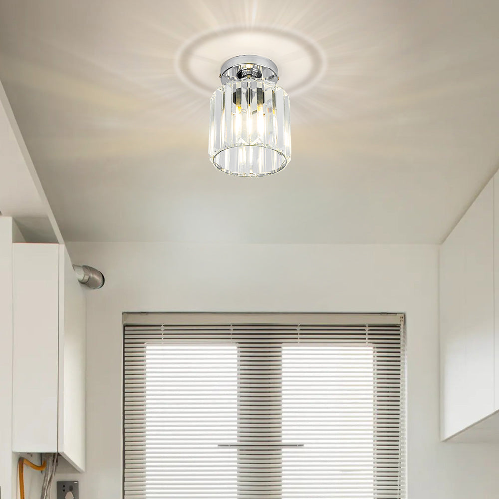 Deckenleuchte mit Messingkorpus und Kristallschirm | LED