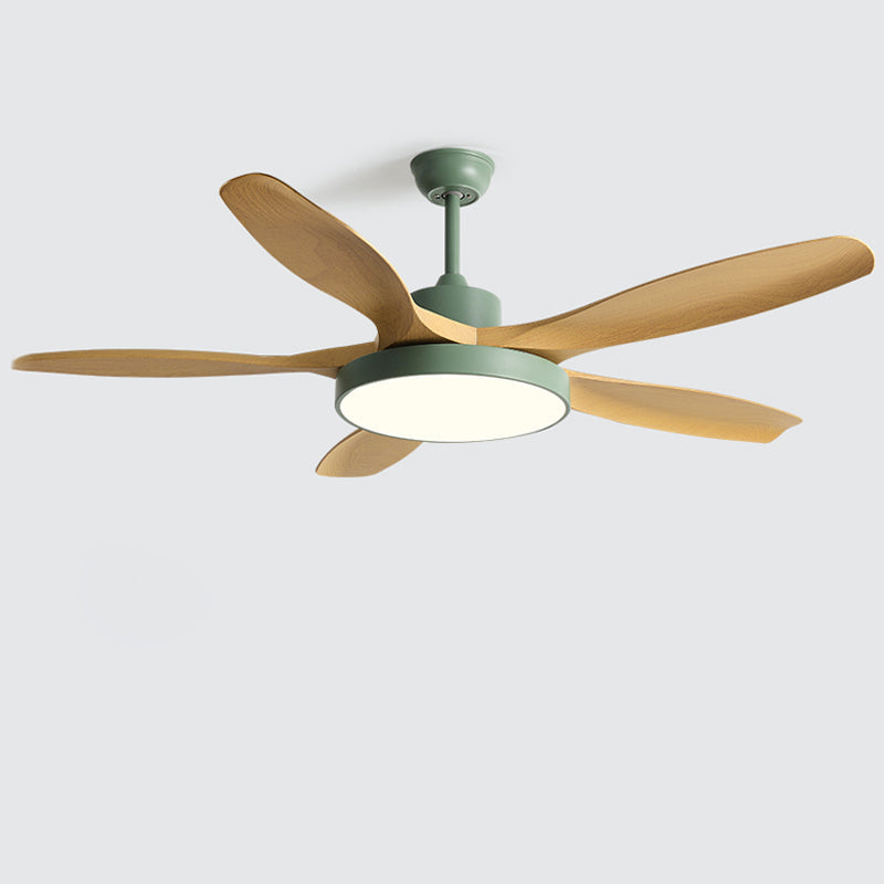 LED-Deckenleuchte mit umschaltbarem Ventilator