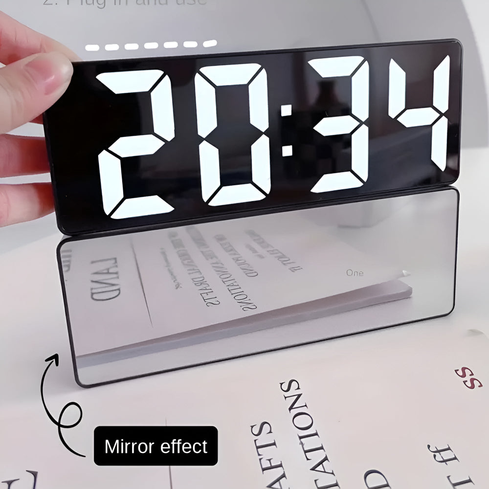 Digitale Tischuhr mit großem LED-Display