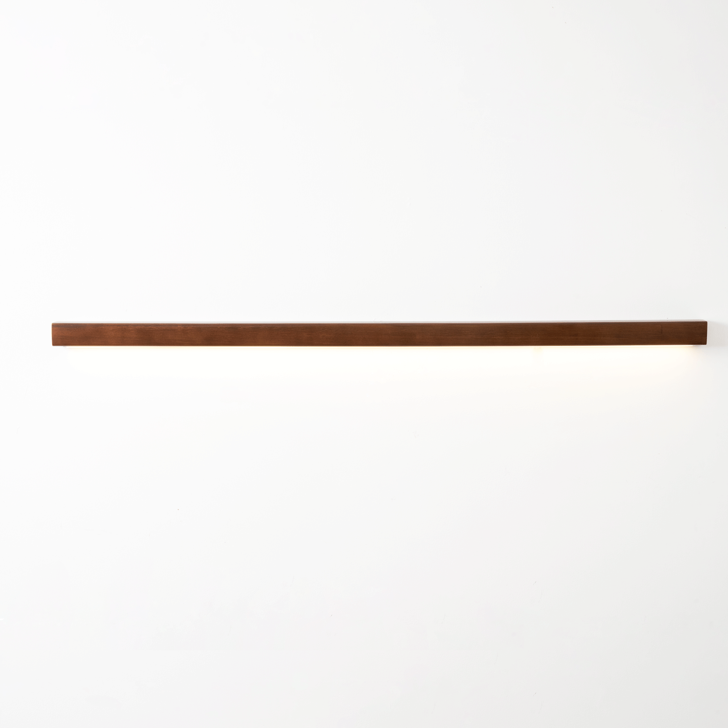 Wandleuchte LED mit linearem Design