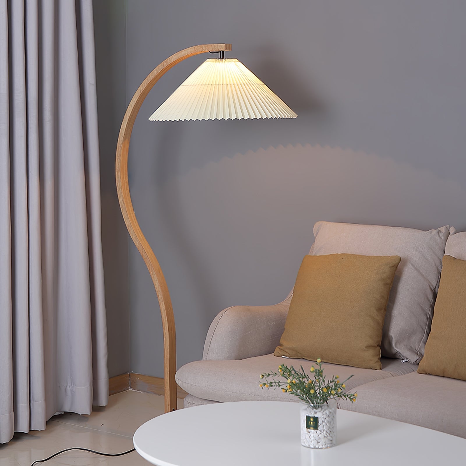 Caprani Stehlampe | Elegant