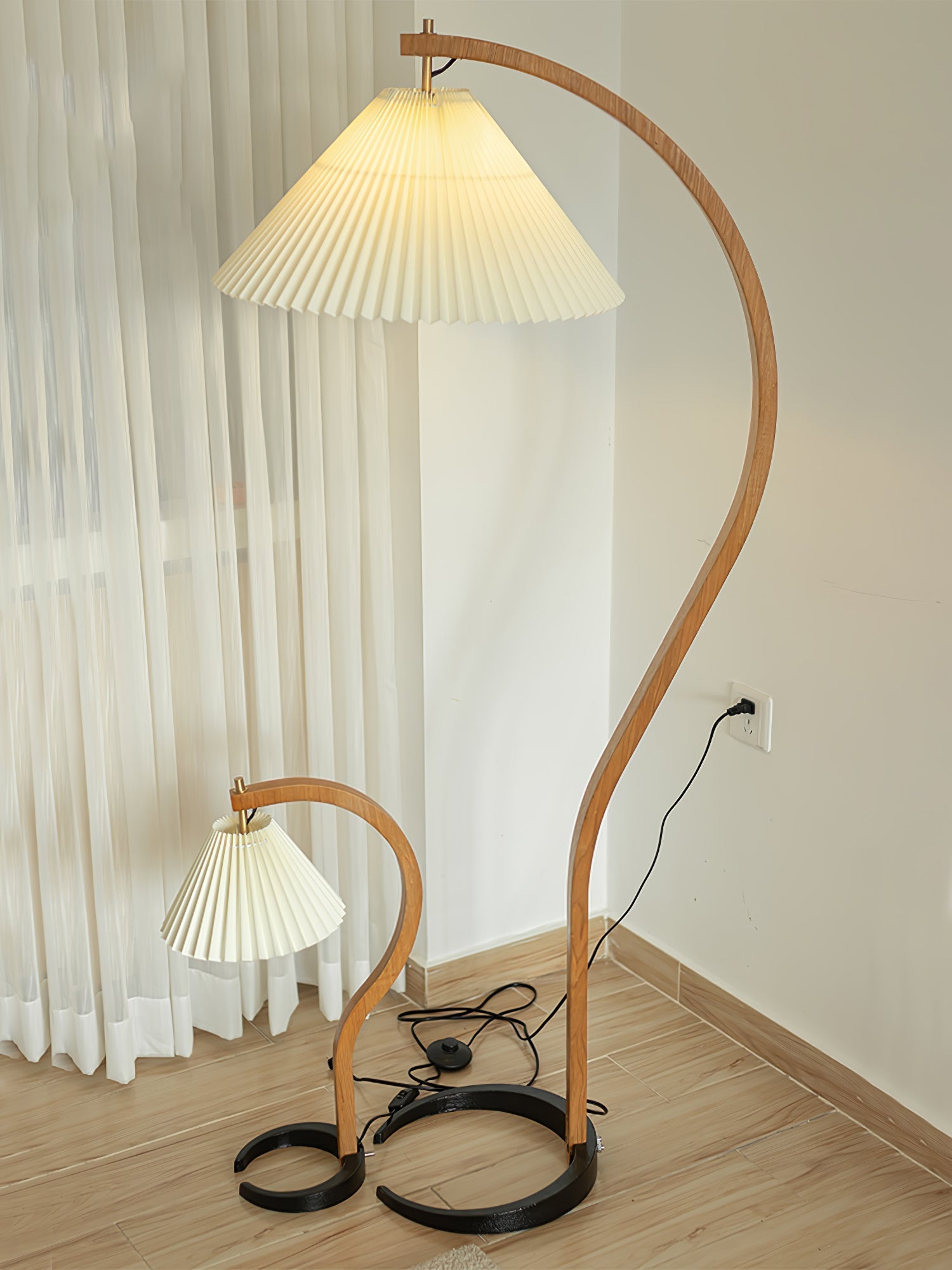 Caprani Stehlampe | Elegant