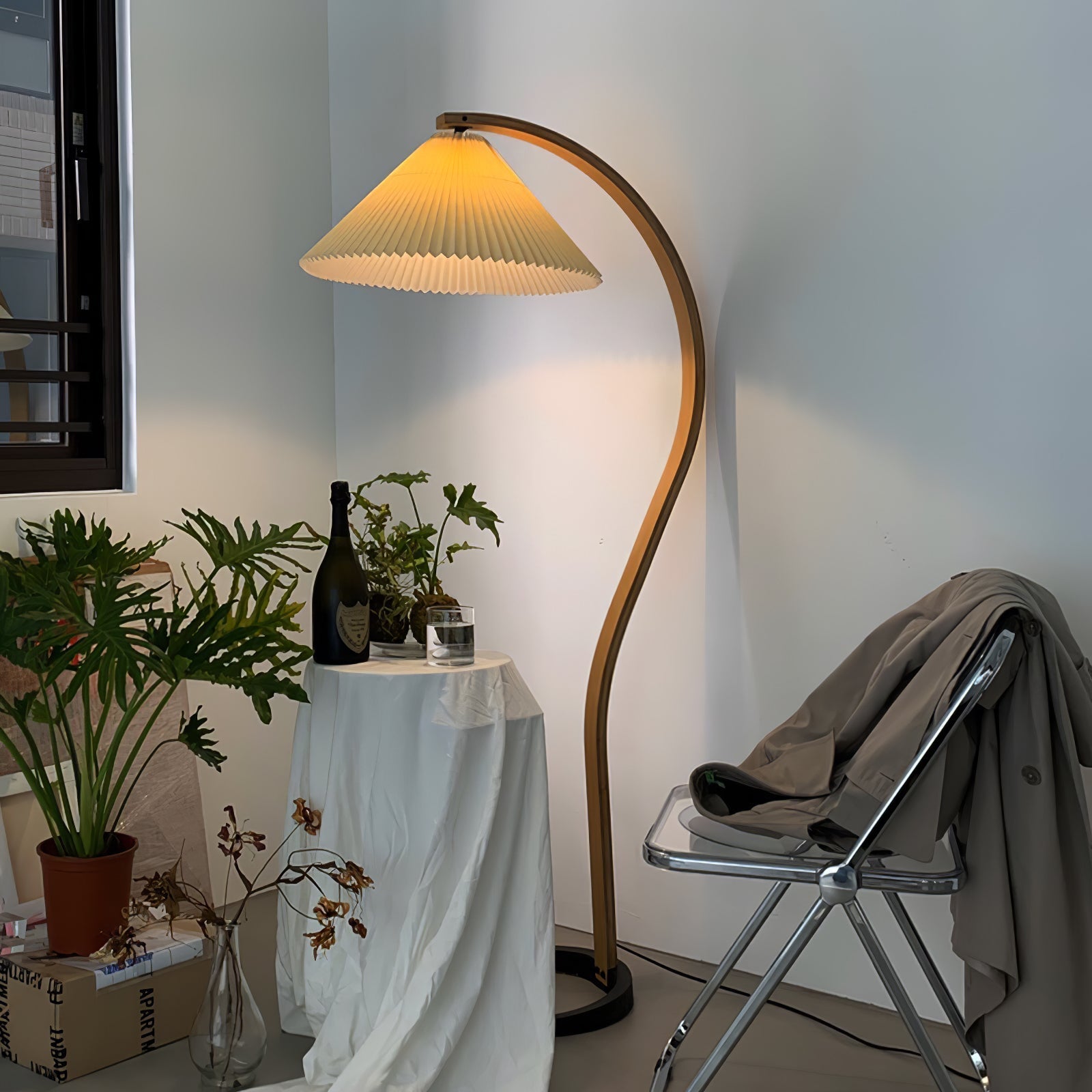 Caprani Stehlampe | Elegant