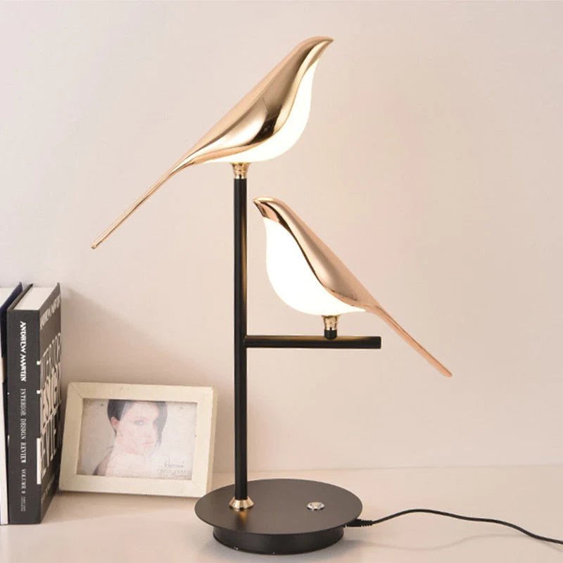 Ästhetische Tischleuchte Goldener Vogel | LED