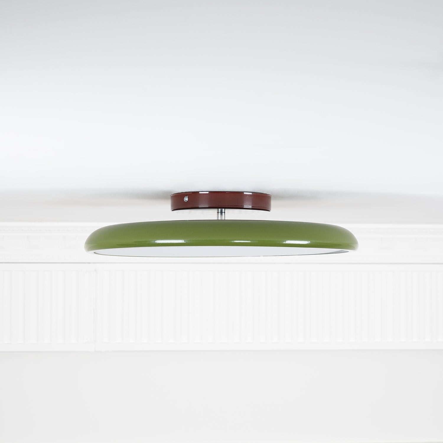 Deckenlampe mit verstellbarem Kopf