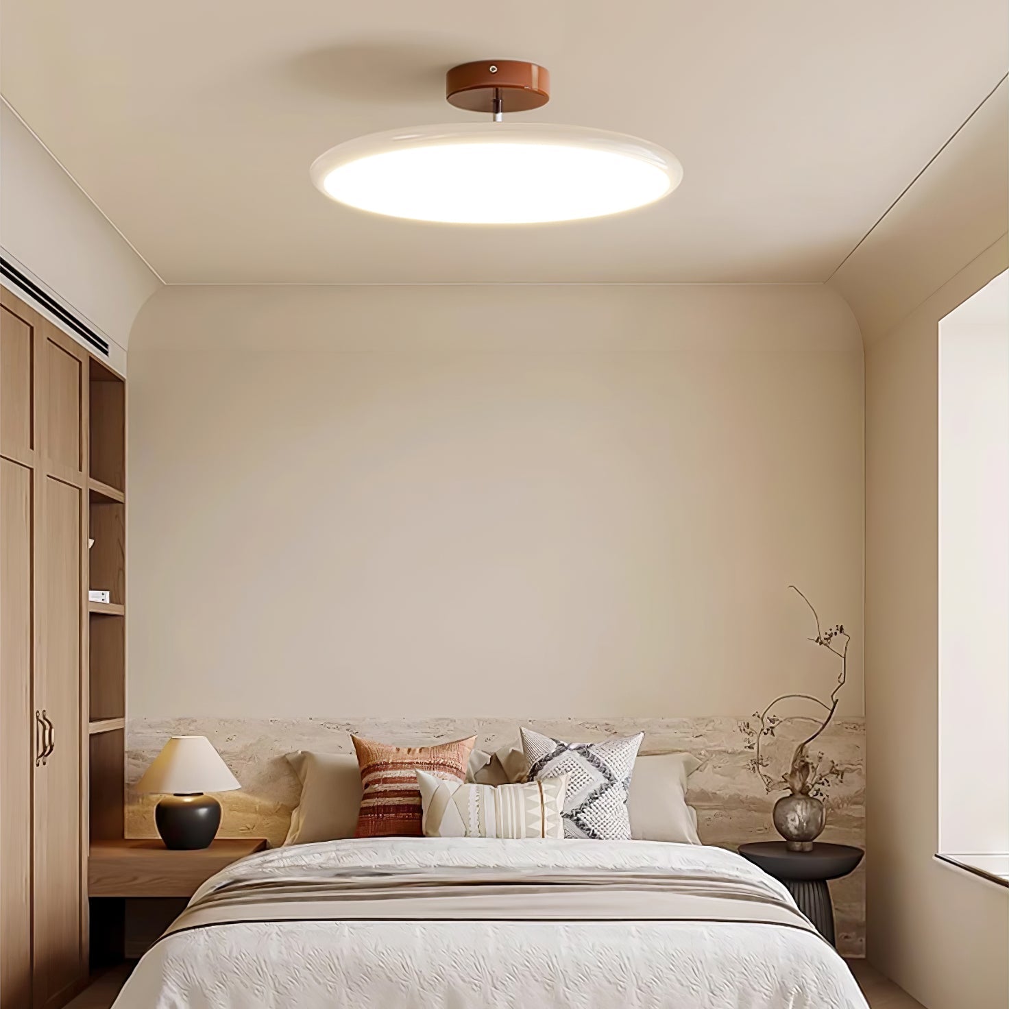 Deckenlampe mit verstellbarem Kopf