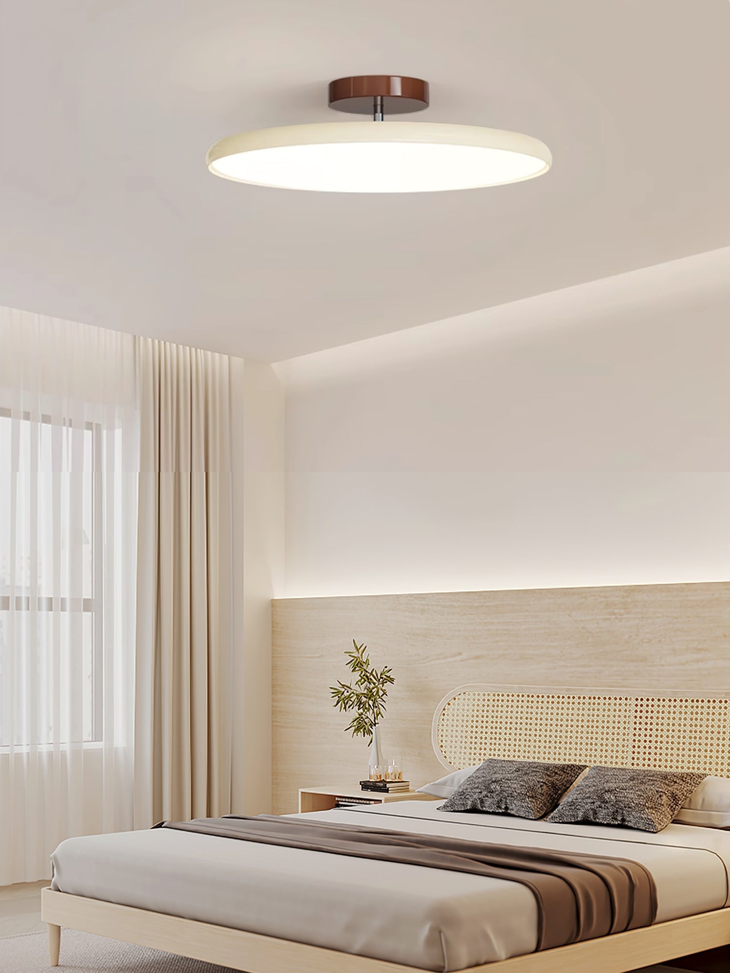 Deckenlampe mit verstellbarem Kopf