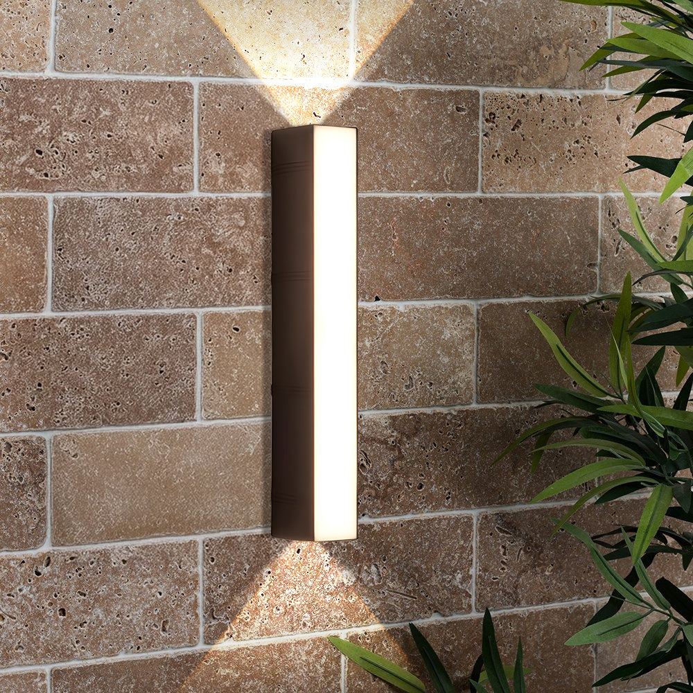 Vertikale doppelseitige Wandlampe für den Außenbereich