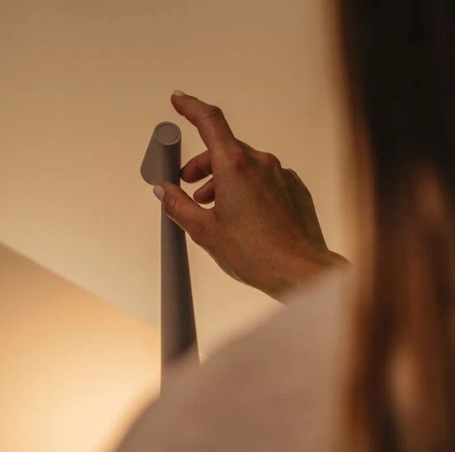 Tragbare Lamppost Form Tischlampe | LED