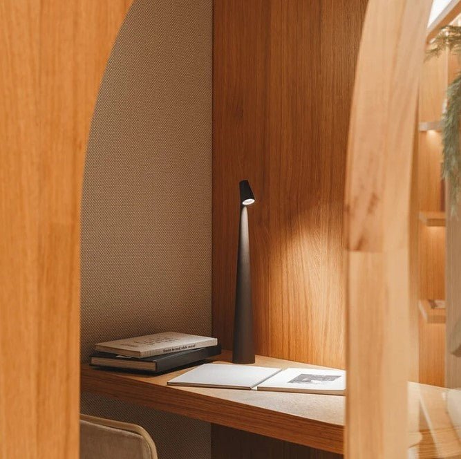 Tragbare Lamppost Form Tischlampe | LED