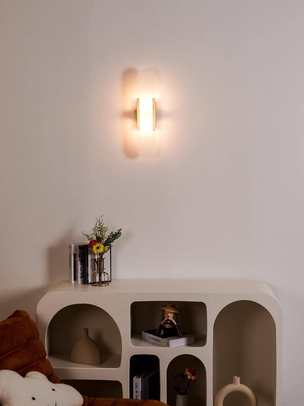 Wandleuchte mit Alabastermuster