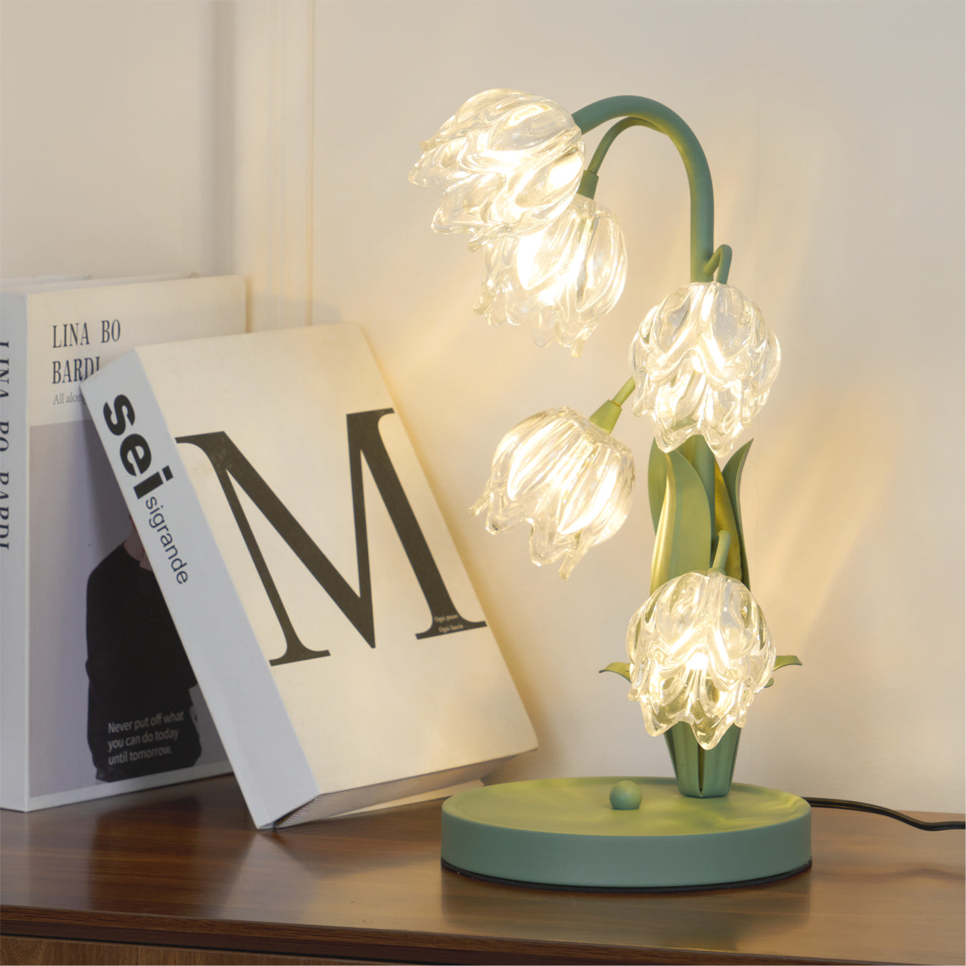 Blühende Blumen Tischlampe