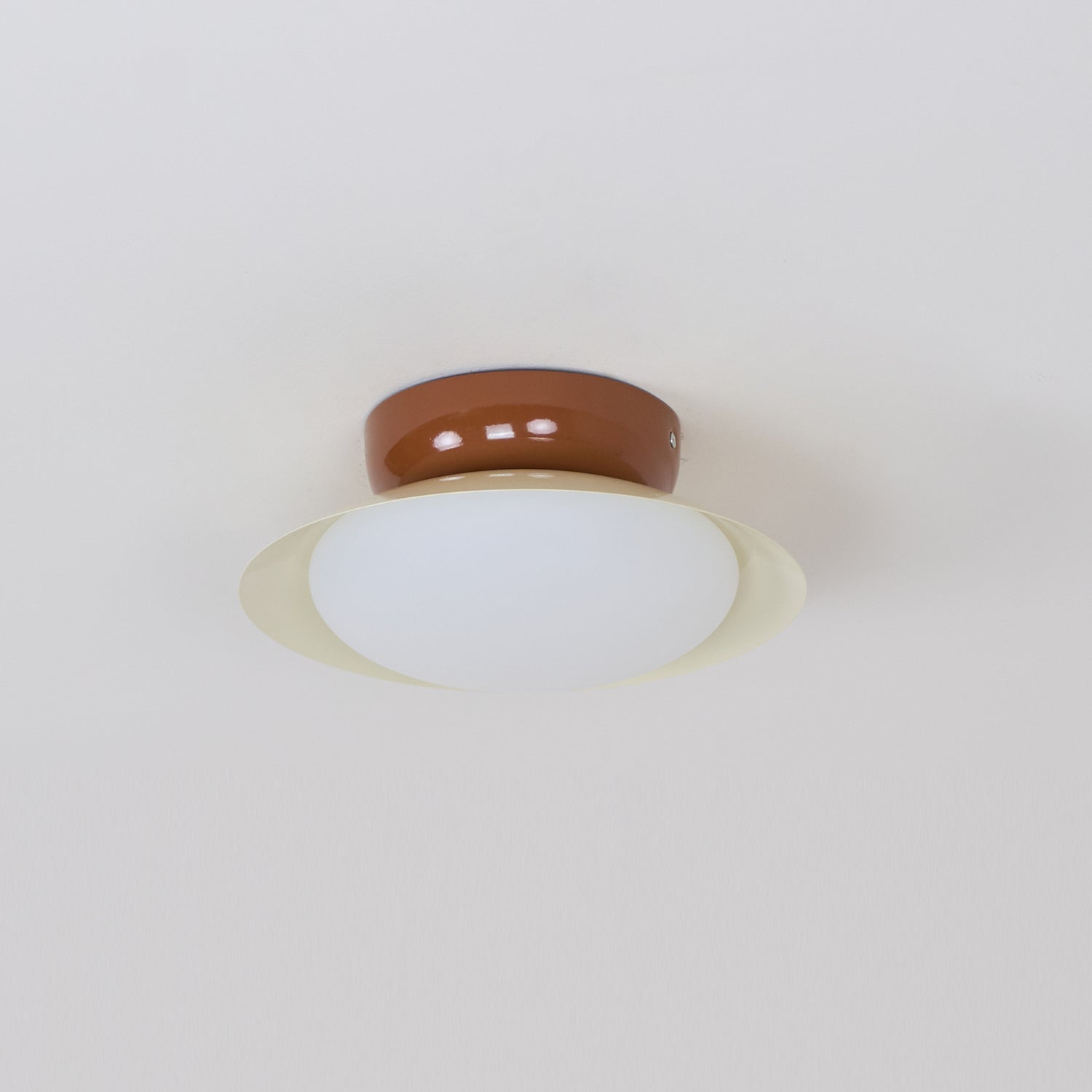 Kuppelförmige LED-Deckenleuchte