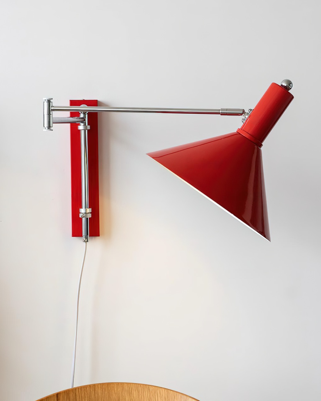 Verstellbare Schwenk-Wandlampe