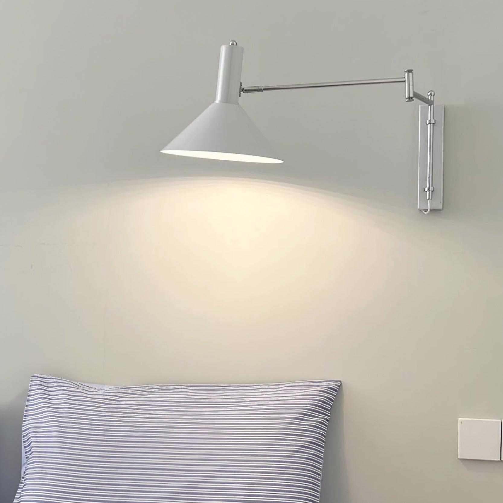 Verstellbare Schwenk-Wandlampe