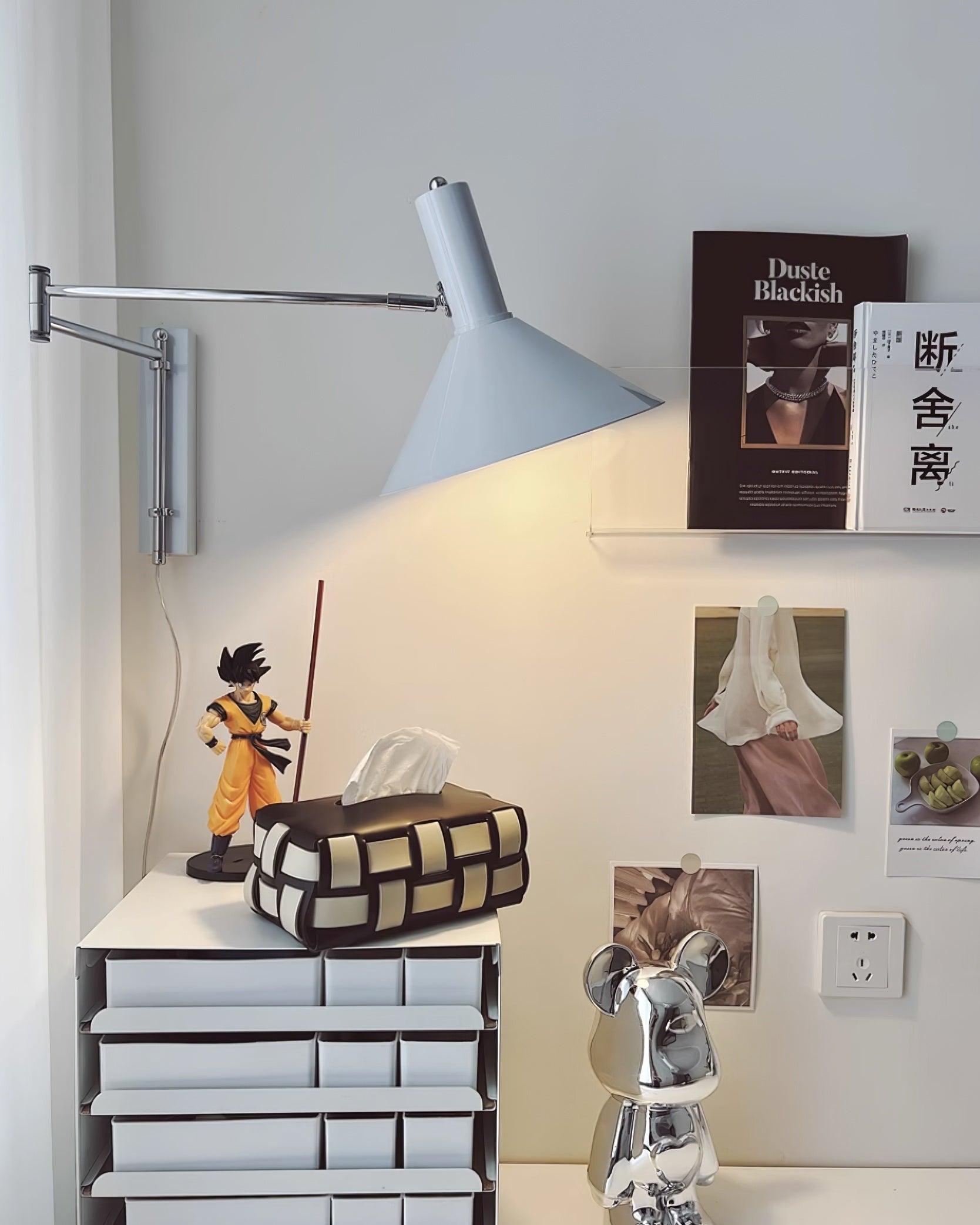 Verstellbare Schwenk-Wandlampe