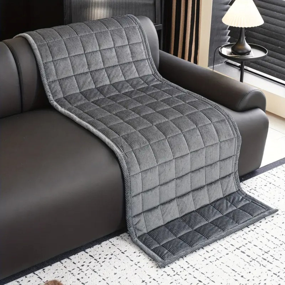 Gestepptes Sofaüberwurf-Matte