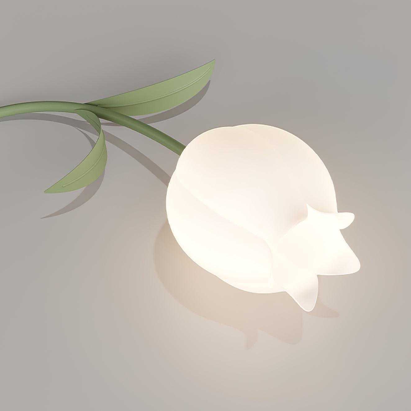LED-Deckenleuchte in Blumenform