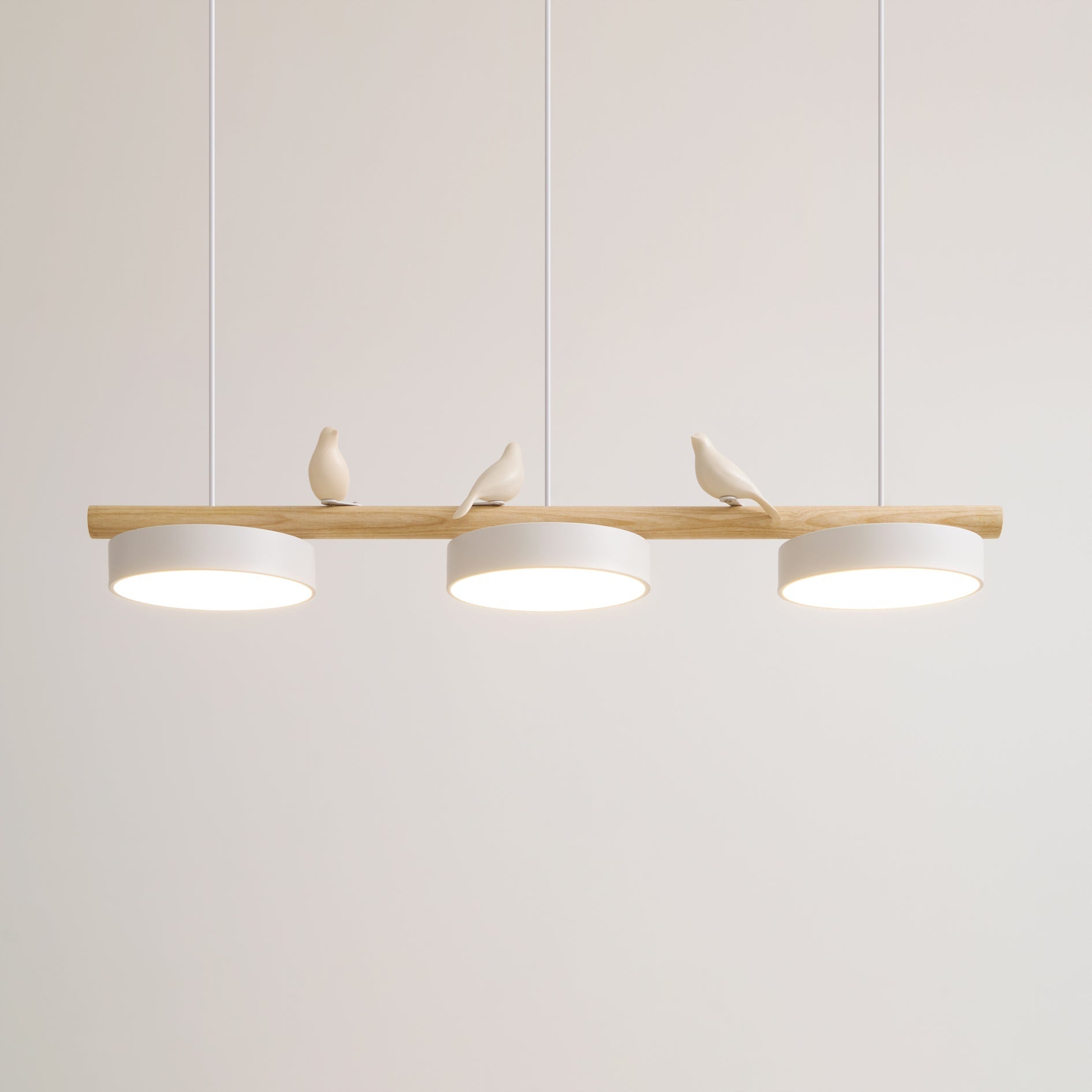 Parallelstrahler Pendelleuchte mit Vogelmotiven