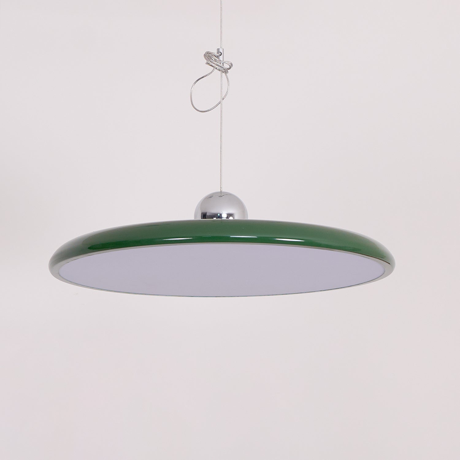 LED-Pendelleuchte zur flächenbündigen Montage