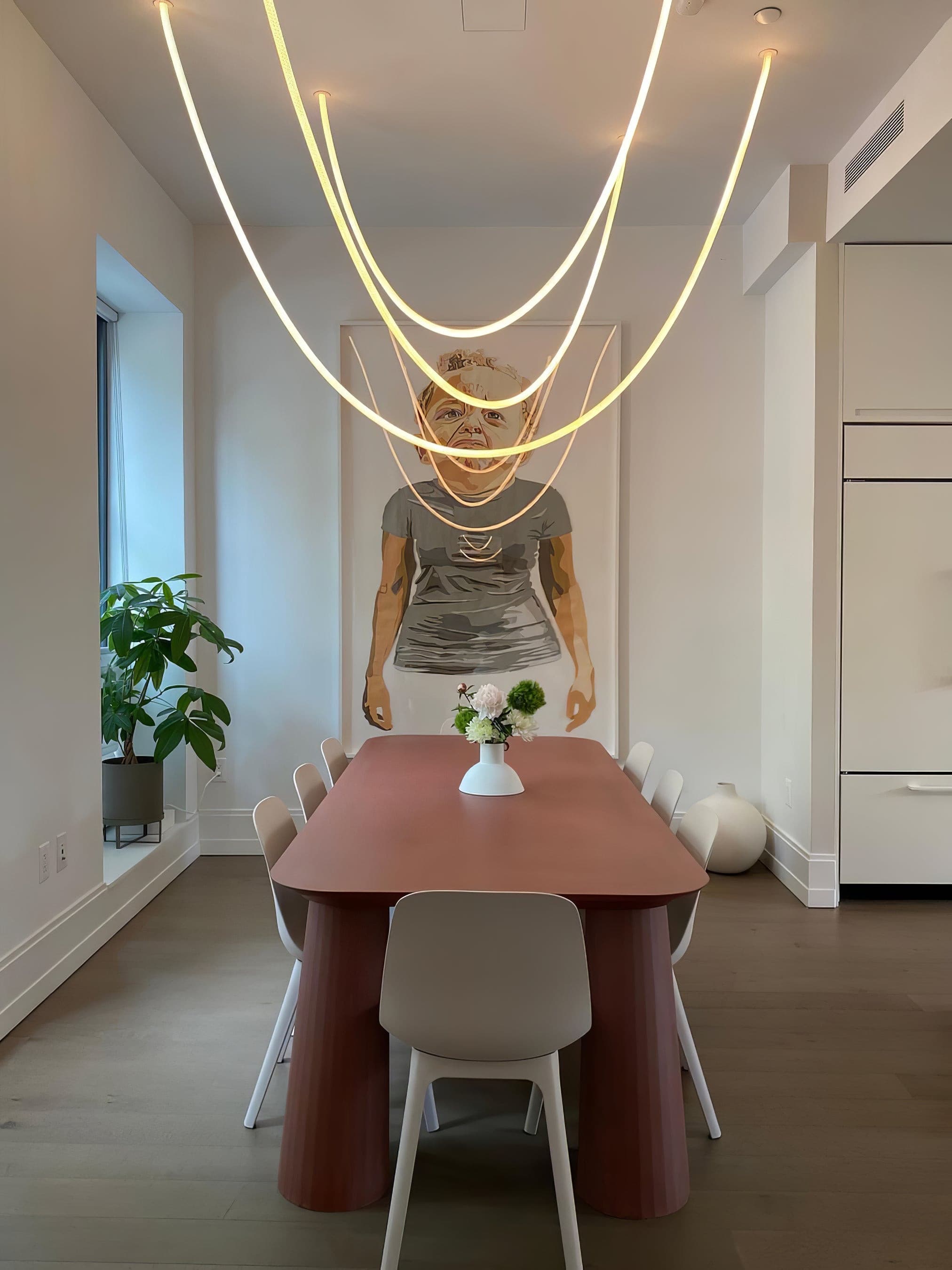 Flexible lineare Röhrenpendelleuchte