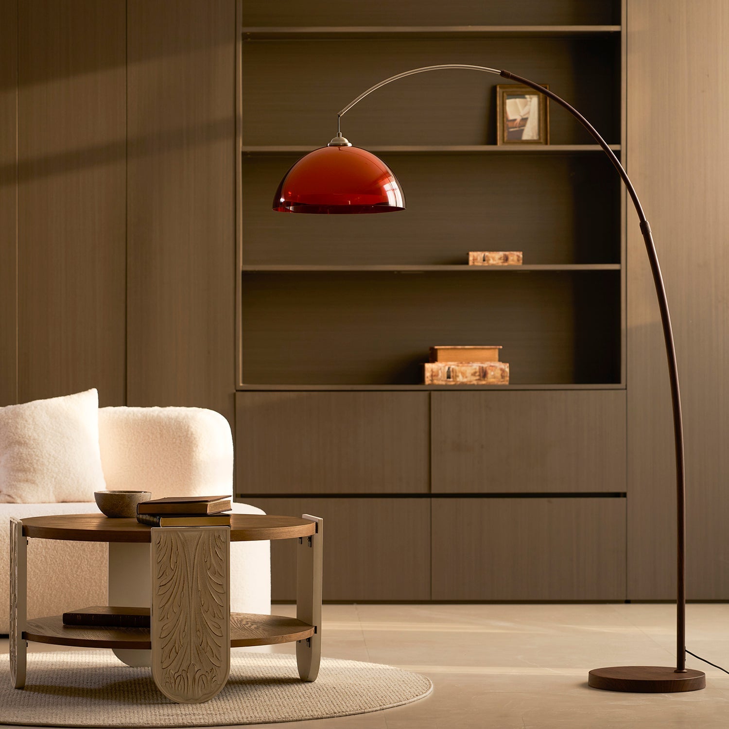Bogen Stehlampe mit Kuppelschirm