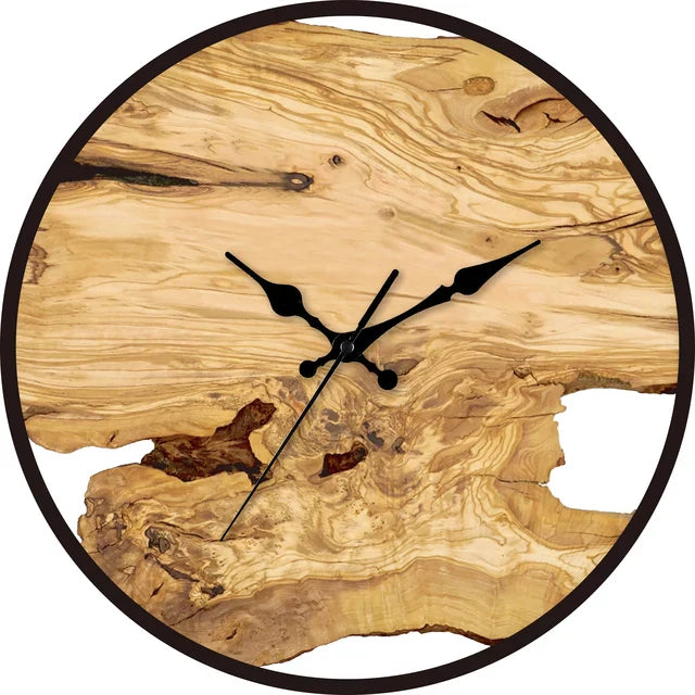Analog Wanduhr mit römischen Ziffern