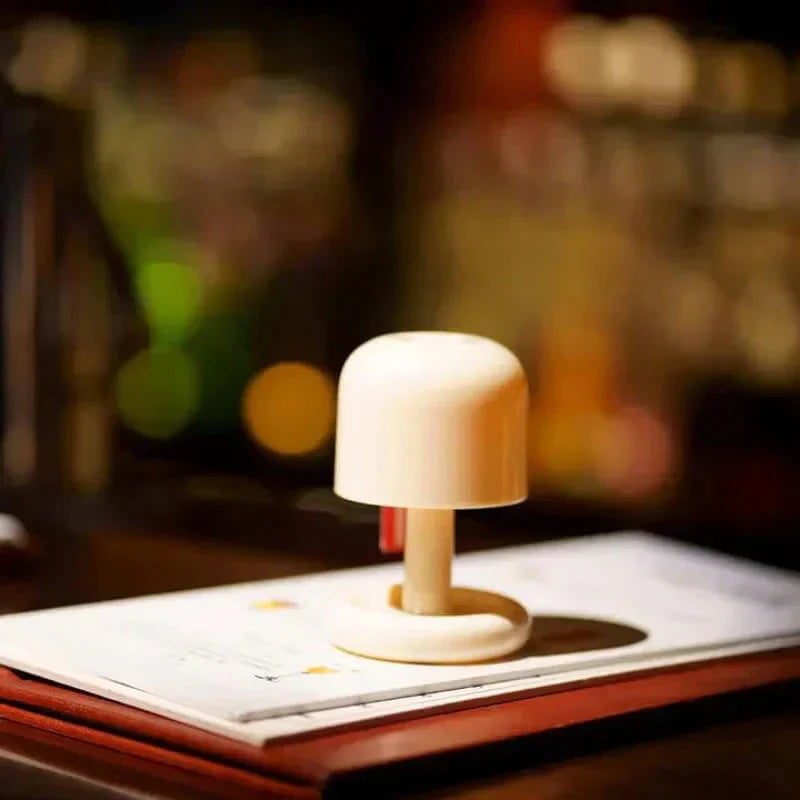 Pilzförmige kabellose Tischlampe