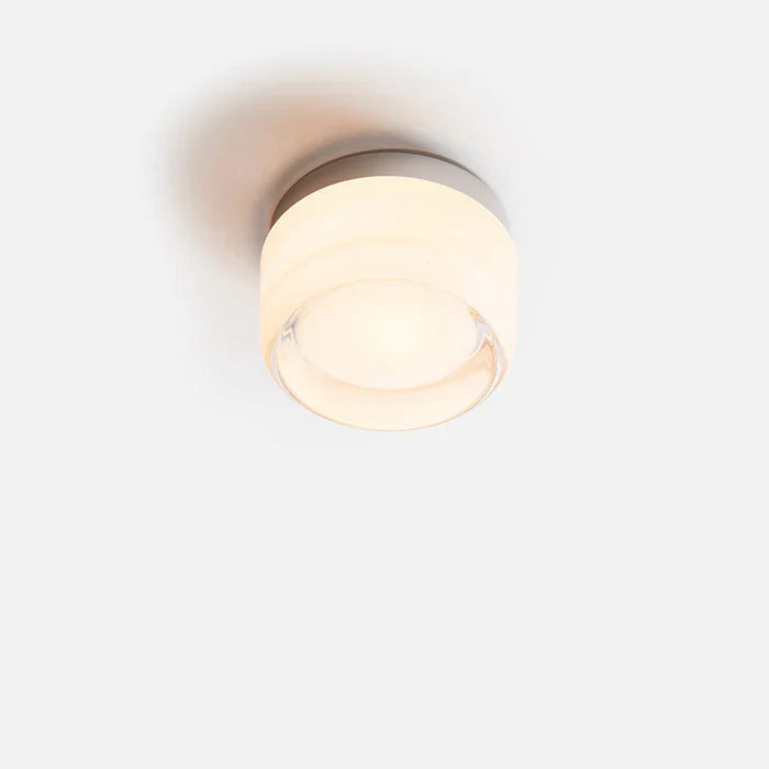 Wandmontierte Lampe für Innenräume