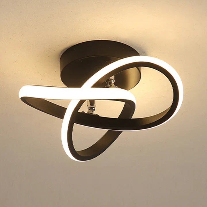 Deckenleuchte mit geometrischem Design