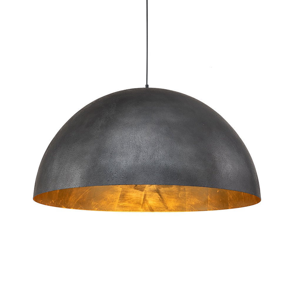 Pendelleuchte mit Metallkuppelschirm