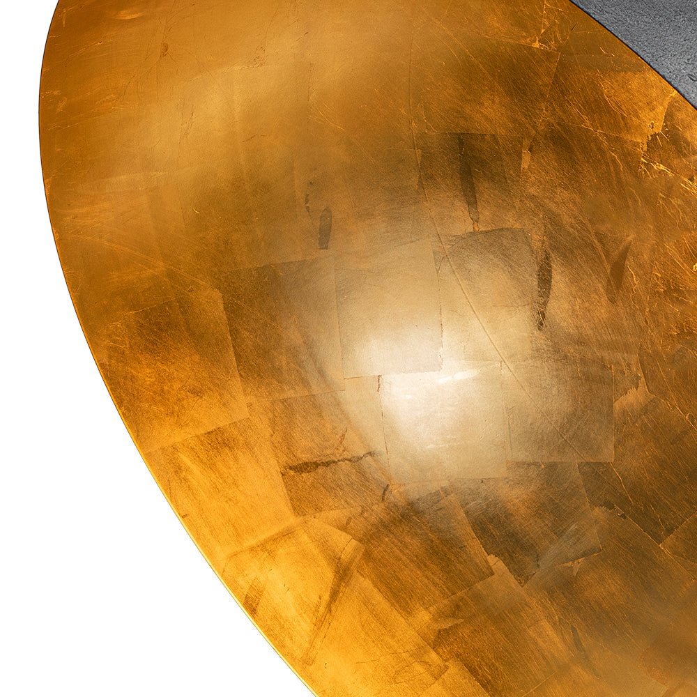 Pendelleuchte mit Metallkuppelschirm