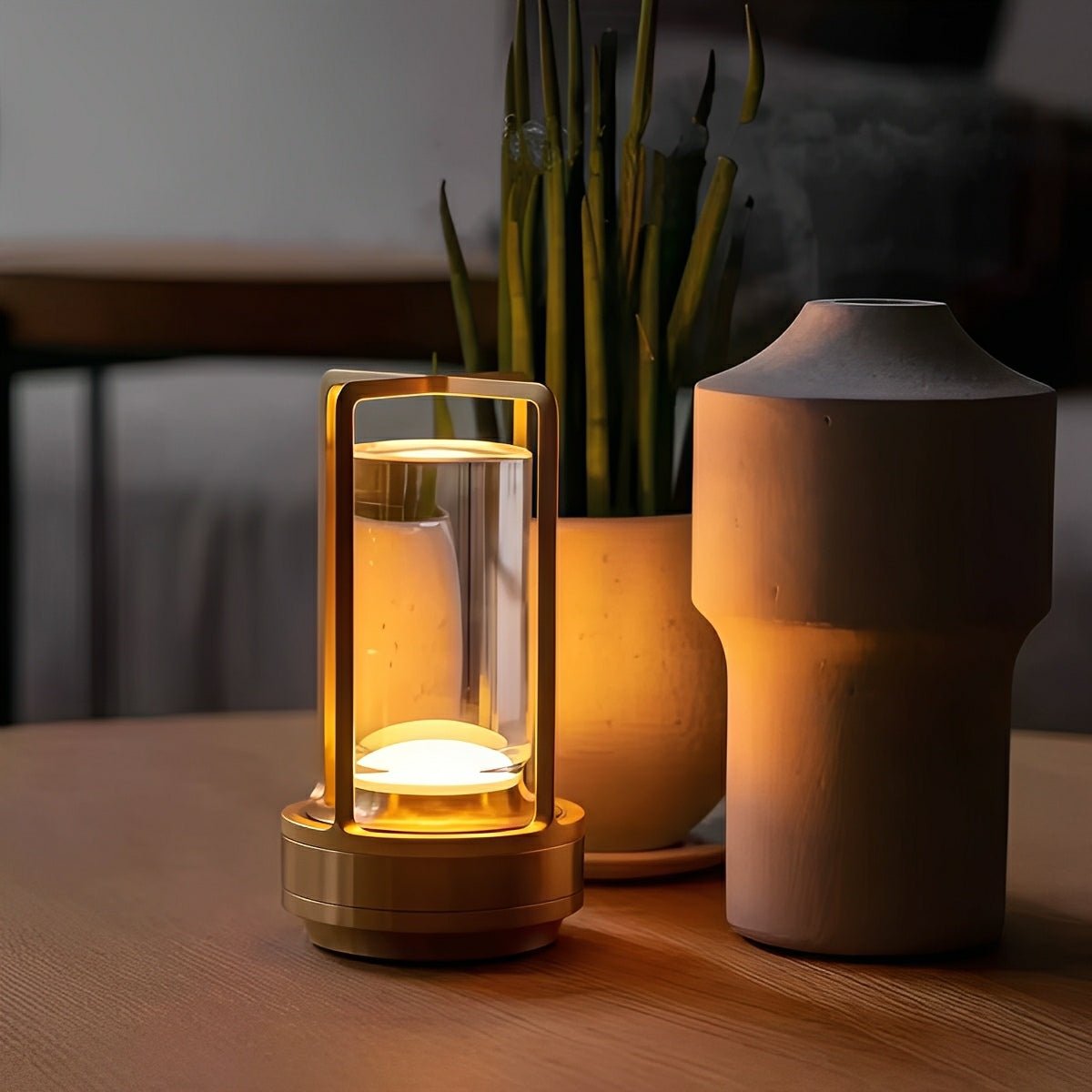 Freistehende Tischlampe Wiederaufladbar und Kabellos