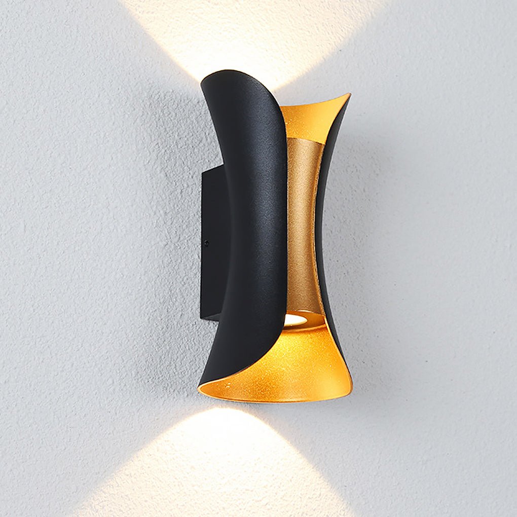 Bogenförmige bidirektionale Wandlampe Außen