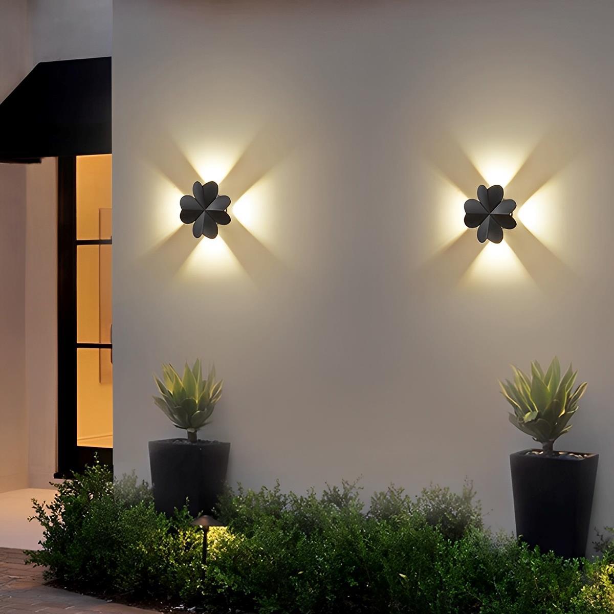 LED Außenwandleuchte mit geometrischem Gehäuse