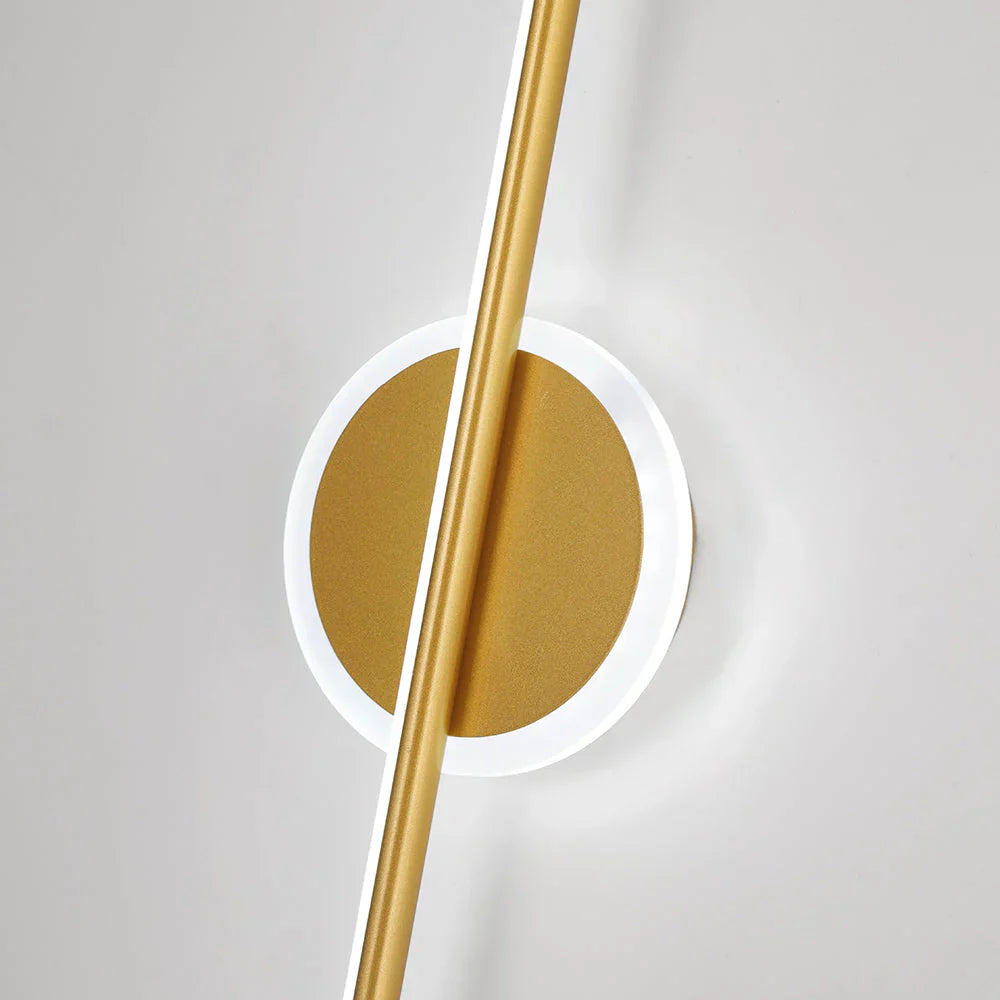 LED Wandleuchte in Linienform mit runder Basis