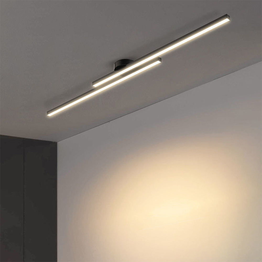 Lange LED-Deckenleuchte