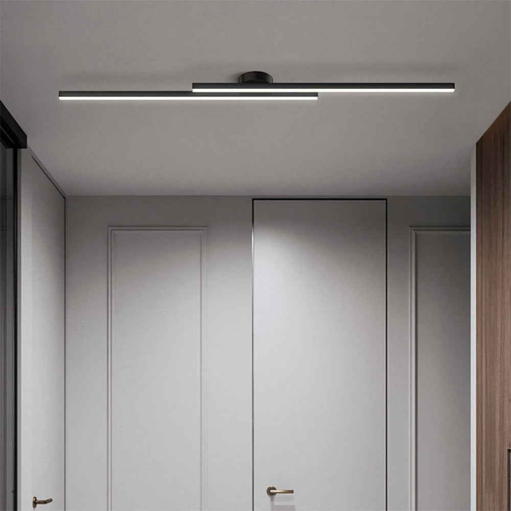 Lange LED-Deckenleuchte