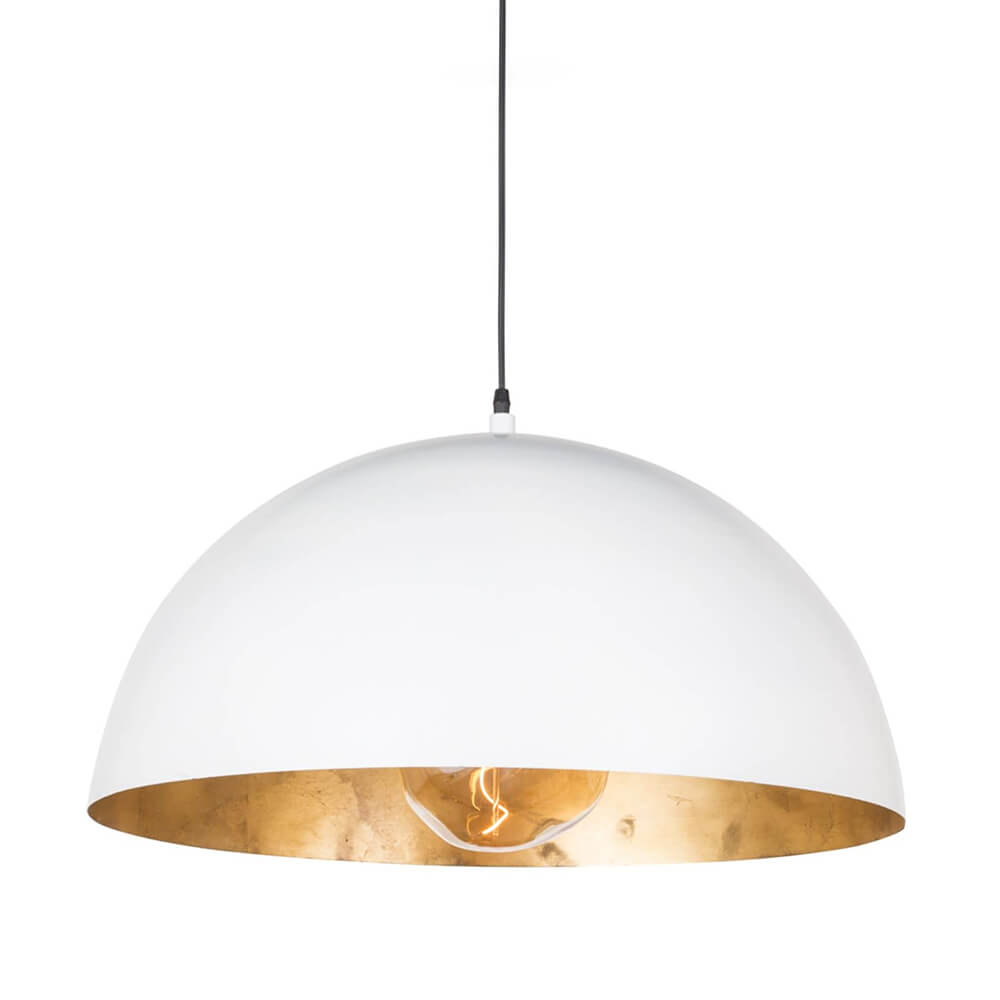 Pendelleuchte mit Metallkuppelschirm