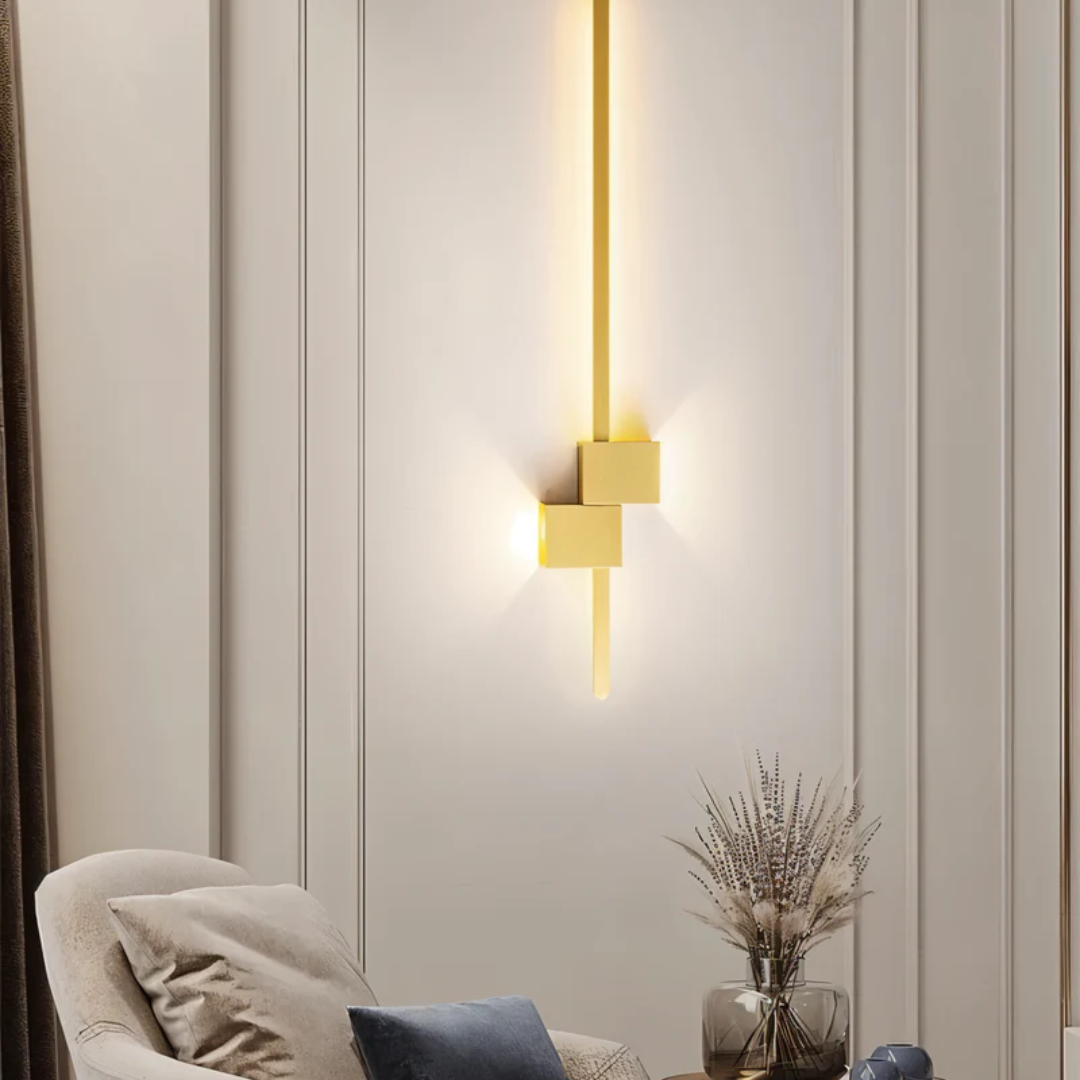 Lineare geometrische Wandleuchte