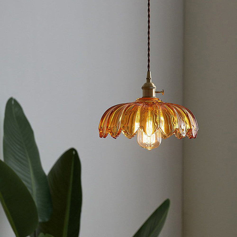 Blumenförmige Pendelleuchte