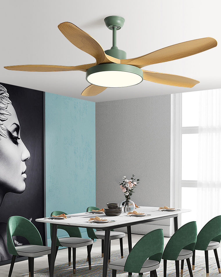 LED-Deckenleuchte mit umschaltbarem Ventilator
