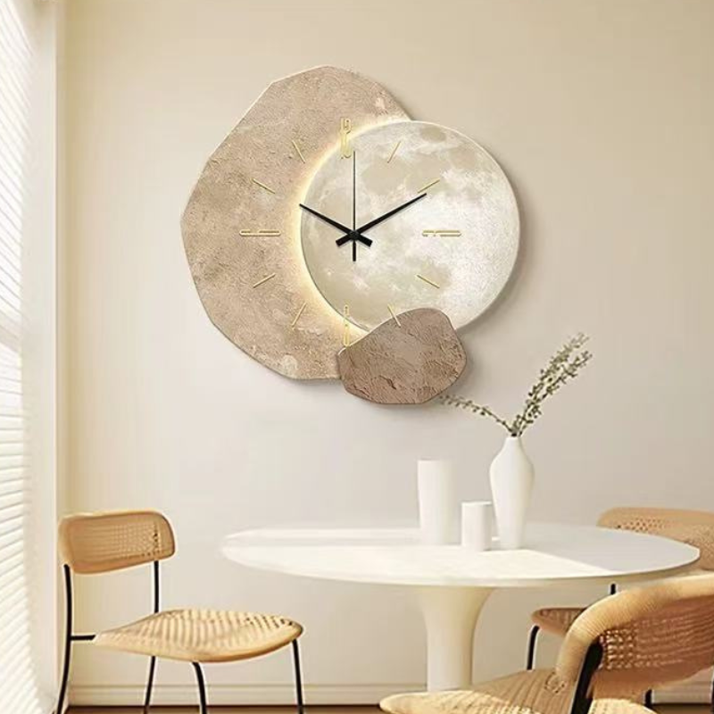 Abstrakte Schichtige Geometrische Wanduhr