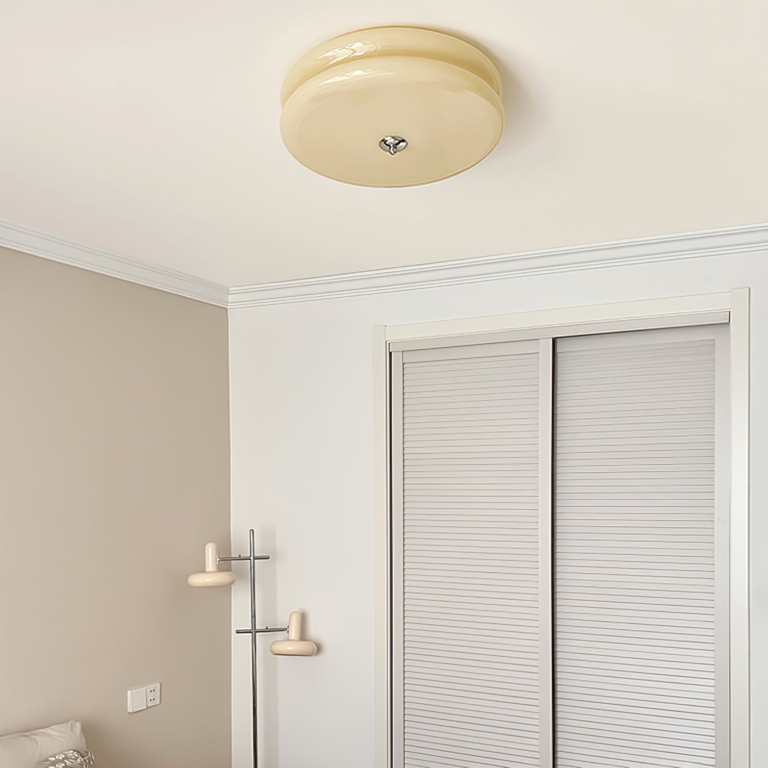 Deckenleuchte in Macaronform | LED