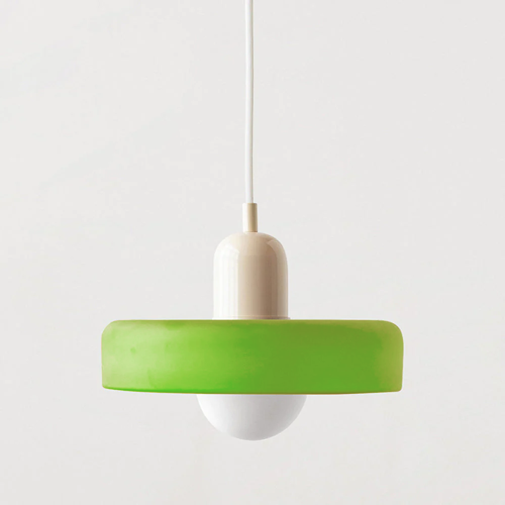 Pendelleuchte mit Glasschirm