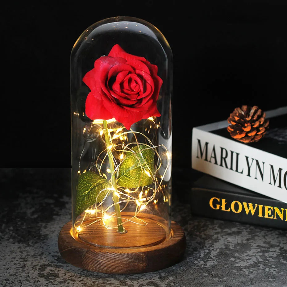 Tischlampe mit konservierter Rosenfigur