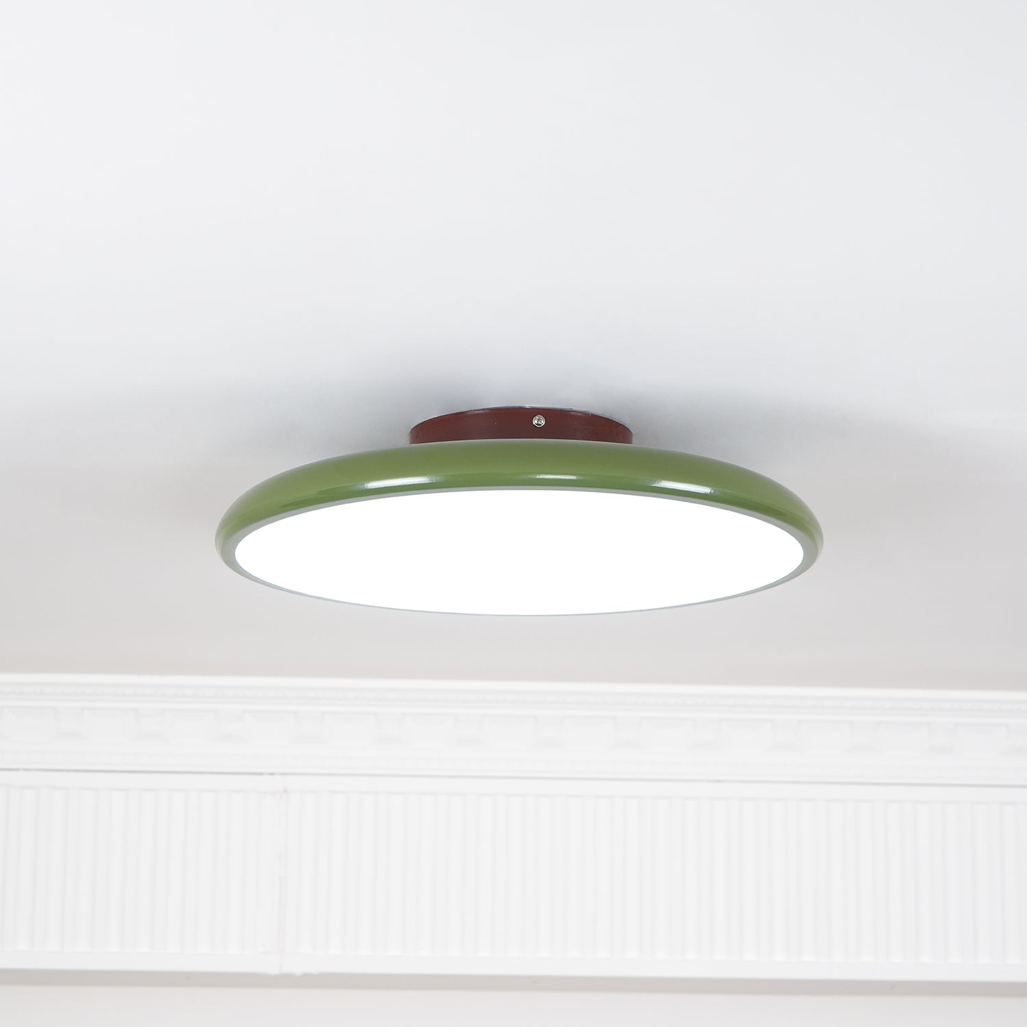 Deckenlampe mit verstellbarem Kopf