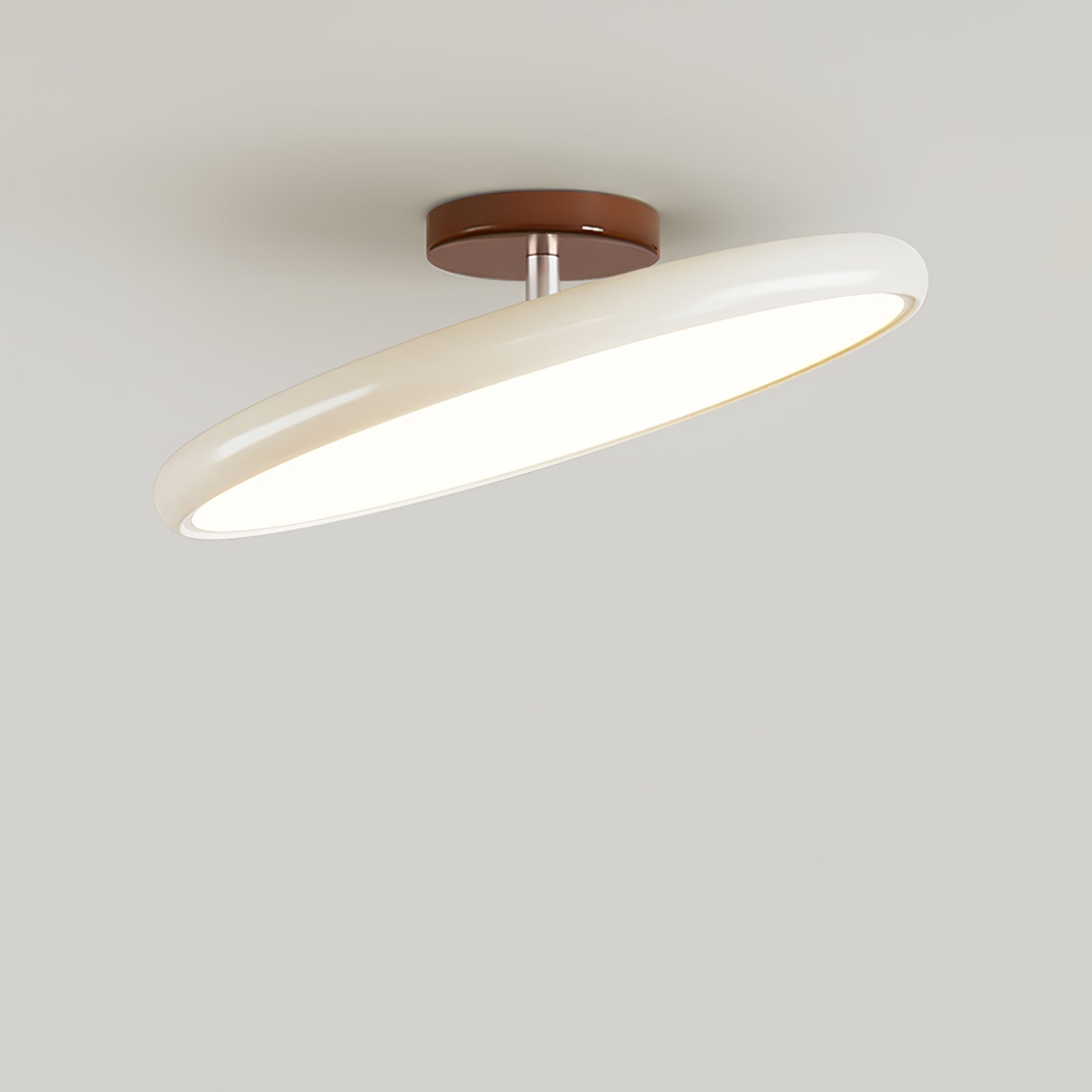 Deckenlampe mit verstellbarem Kopf