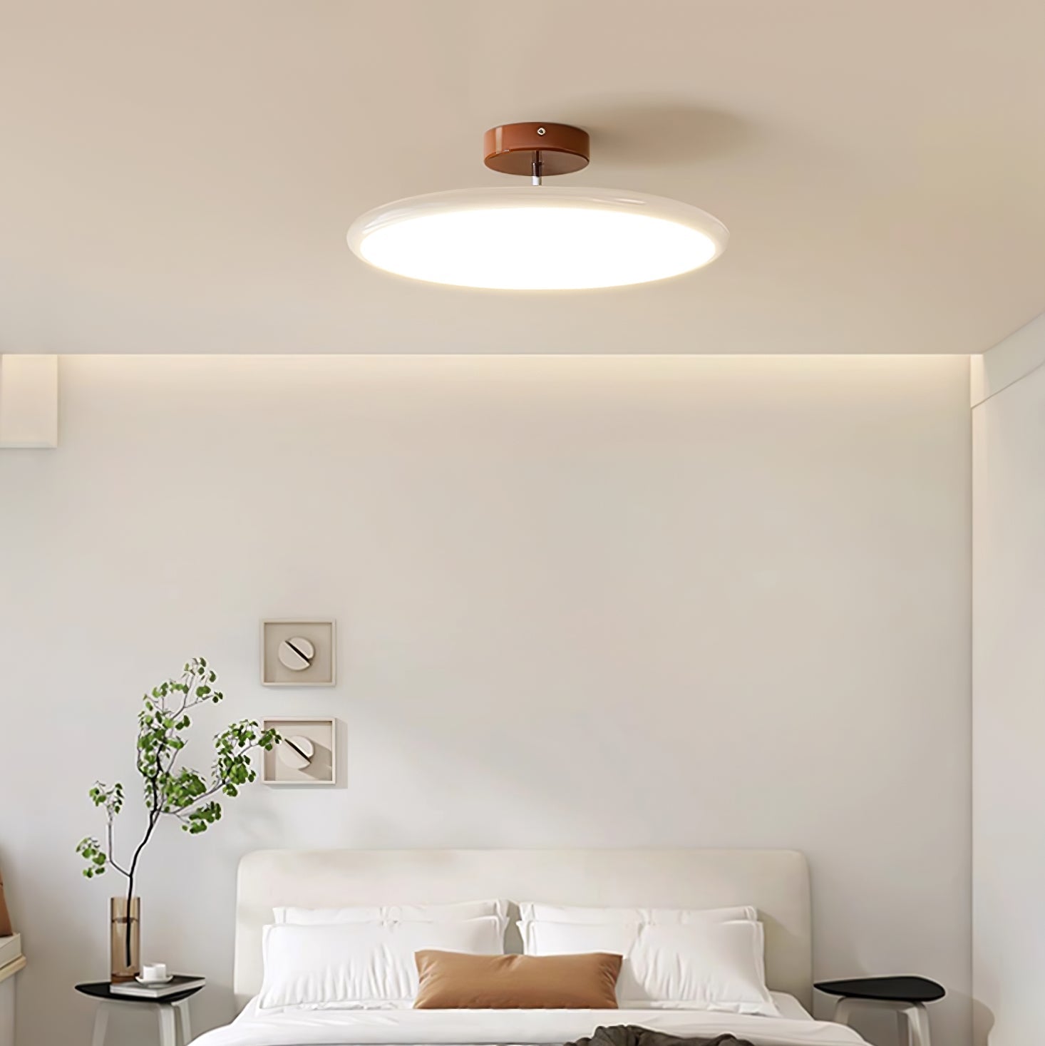 Deckenlampe mit verstellbarem Kopf