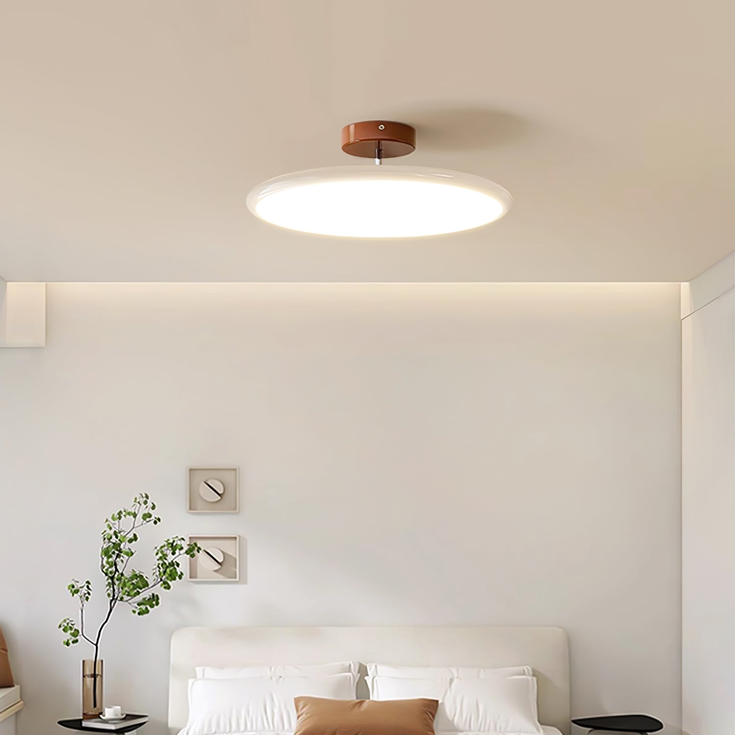 Deckenlampe mit verstellbarem Kopf